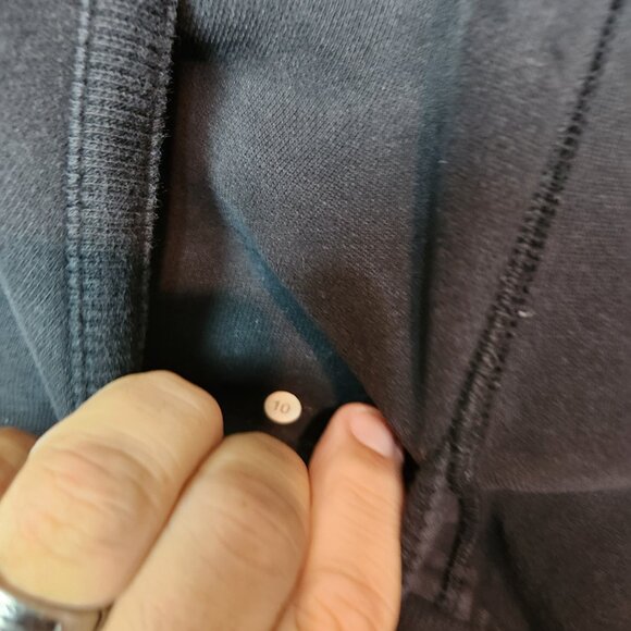 Lululemon Special Edition Scuba Hoodie Logo Size 10 Black Thumb Holes Rare Logo - Picture 7 of 16